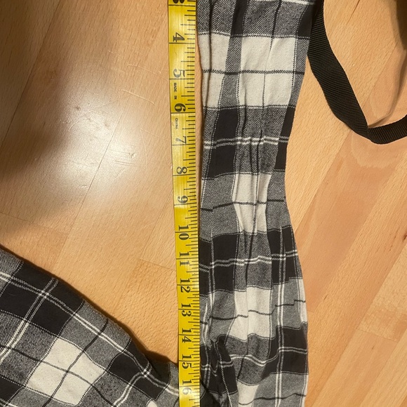 Used black and white women’s flannel. Size small brand me to we - Picture 6 of 14